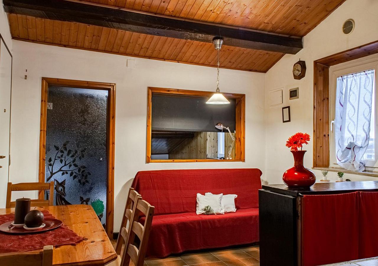 リヴォルノIl Rifugio A 3 Minuti Dai Traghettiアパートメント エクステリア 写真